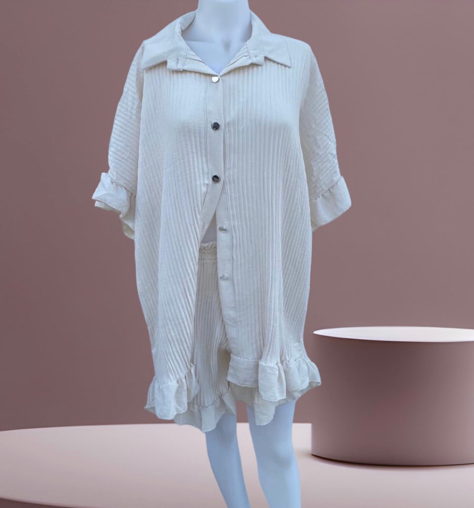 Ensemble short Carla