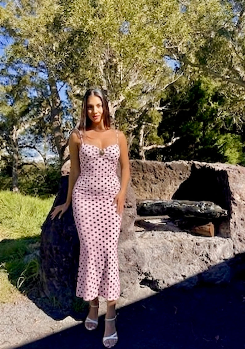 Robe Flavia