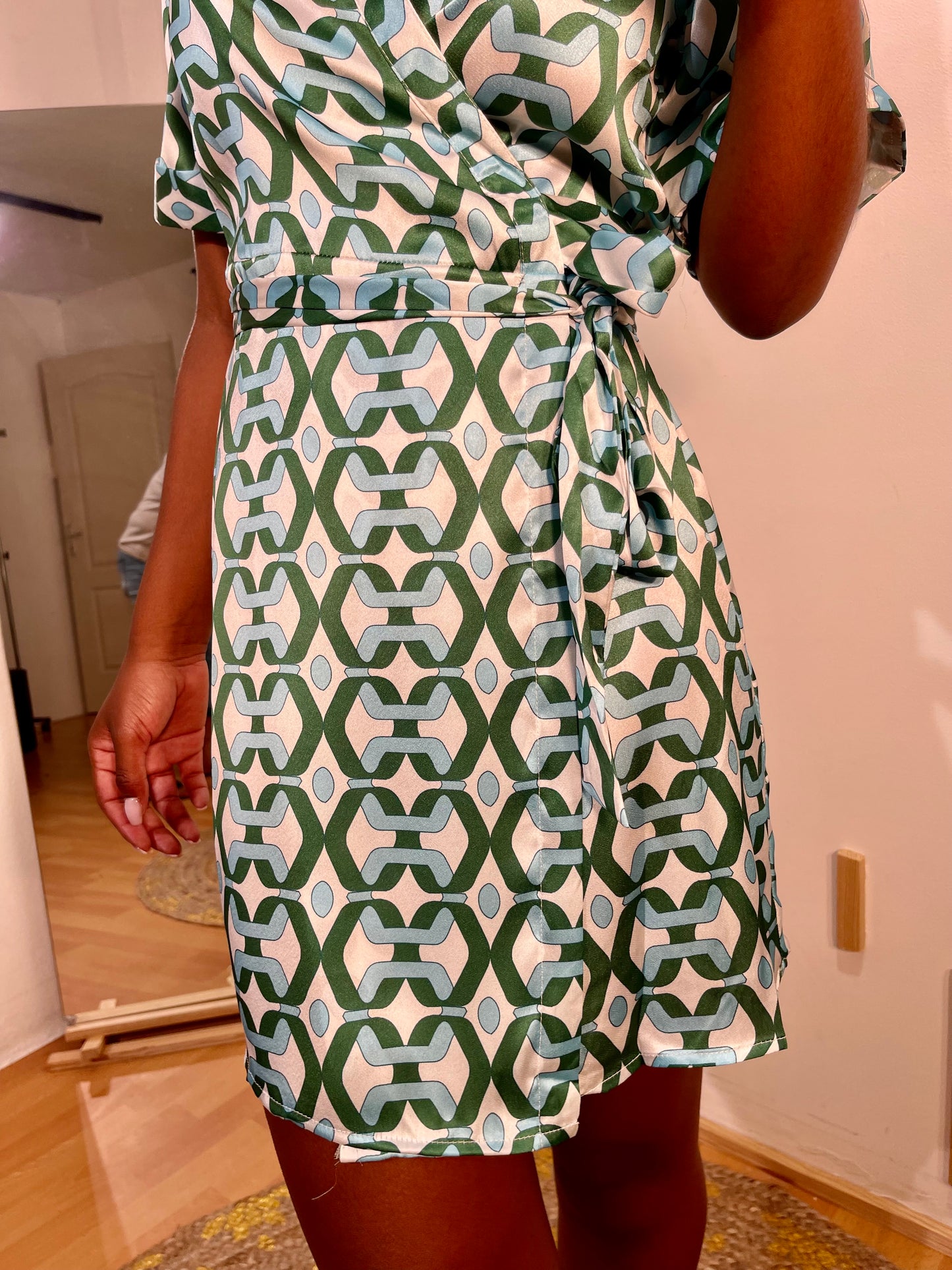 Robe Flo